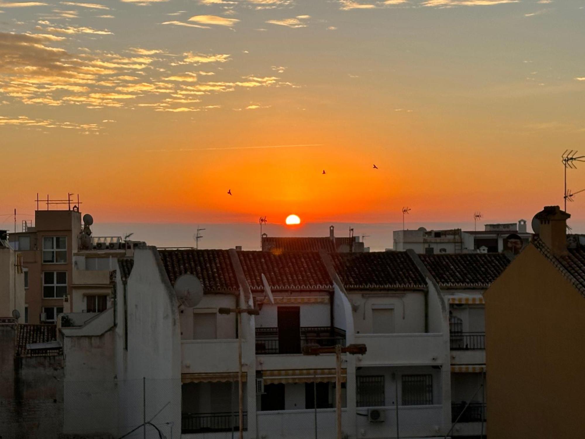 Gorgeous Apartment At The Sea In La Carihuela! Torremolinos Exterior foto